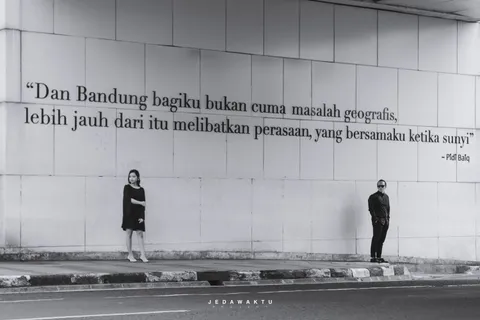 Foto sampul undangan Ira & Felix