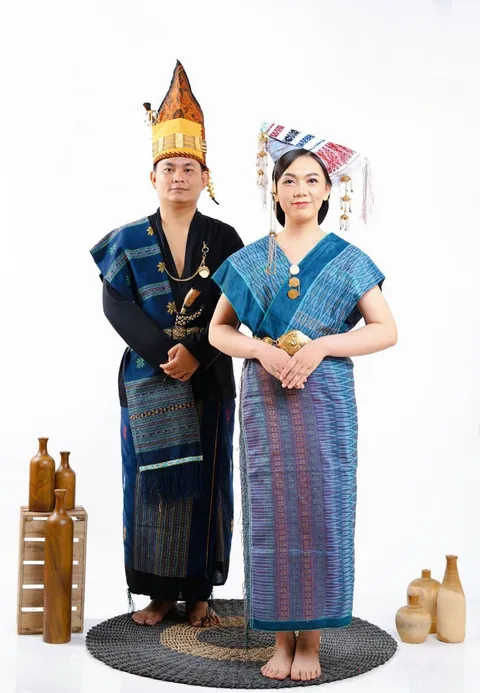 Foto sampul undangan Mawar & Simon