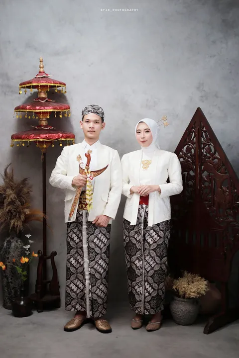 Foto sampul undangan Cahyo & Ayu