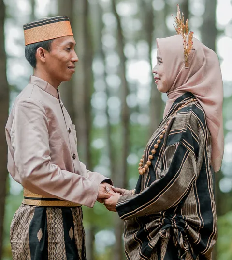 Foto sampul undangan Dirman & Misda