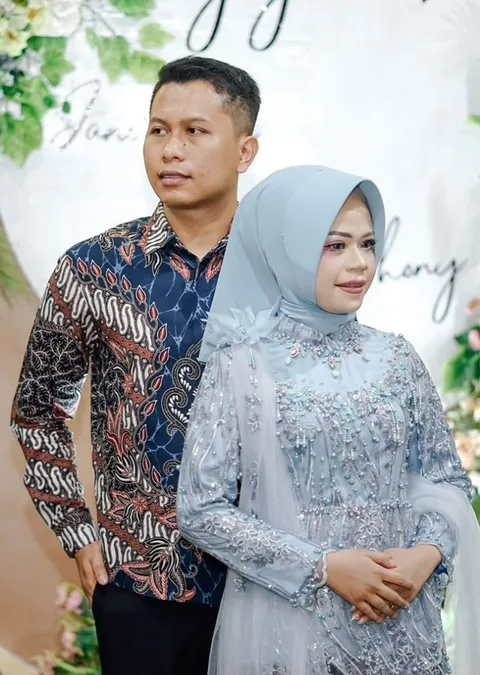 Foto sampul undangan Doni & Januarika