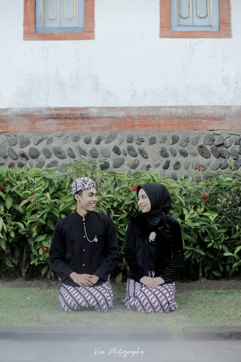 Foto sampul undangan Eca & Ade