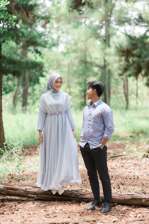 Foto sampul undangan Madan & Fira