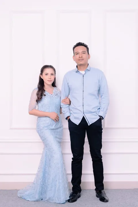 Foto sampul undangan Frederikus & Ochy