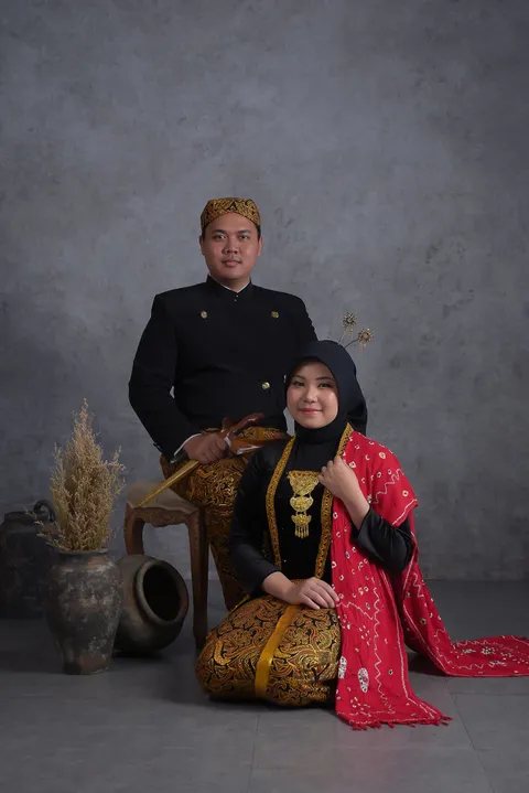 Foto sampul undangan Marifa & Rendy