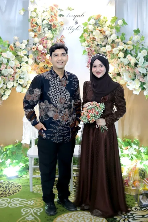 Foto sampul undangan Aisyah & Alghi