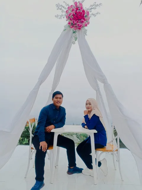 Foto sampul undangan Milkhah & Yuda