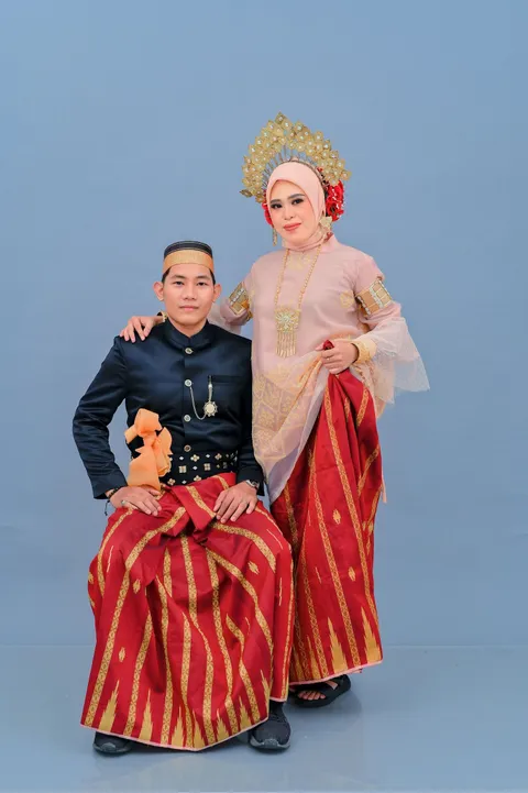 Foto sampul undangan -- & --