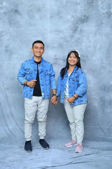 Foto sampul undangan Risma & Edo