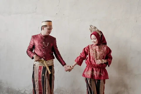 Foto sampul undangan Fitri & Fais