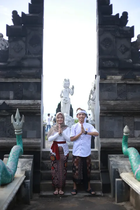 Foto sampul undangan Rani & Faiz