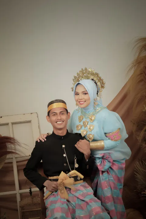 Foto sampul undangan Luthfy & Diva