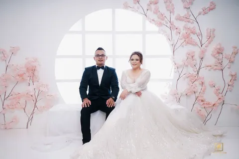 Foto sampul undangan Nadya & Andrie