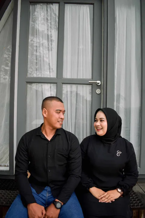Foto sampul undangan Naek & Riris