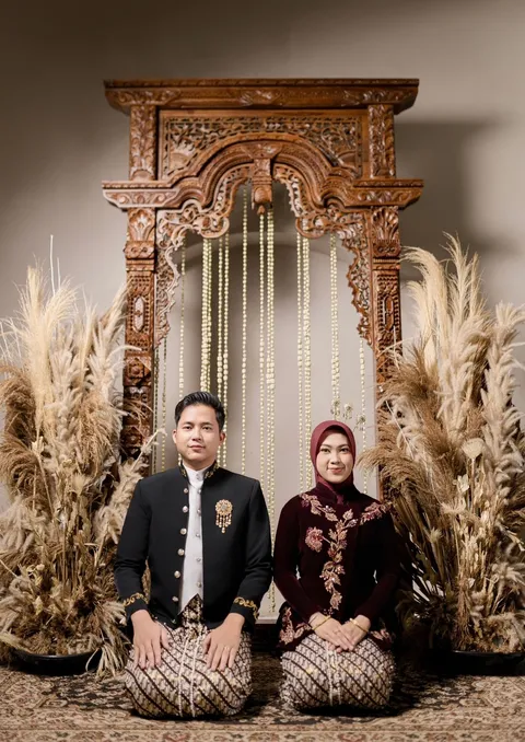 Foto sampul undangan Jimmy & Dati