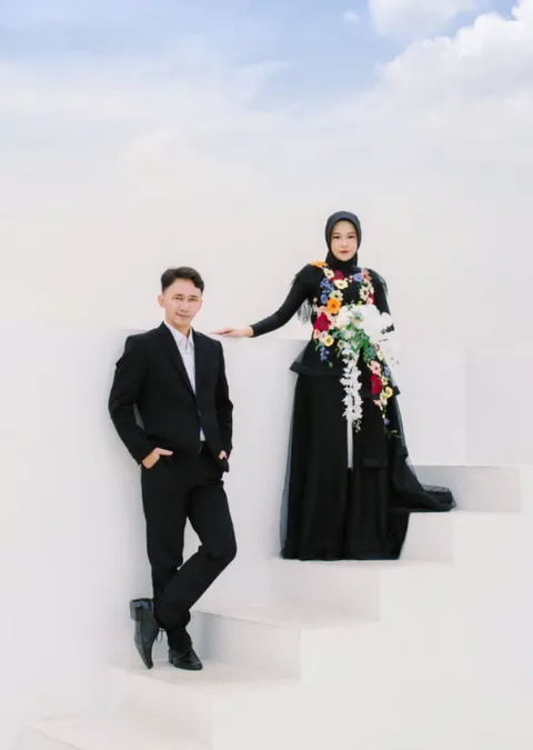 Foto sampul undangan Riyad & Auzila