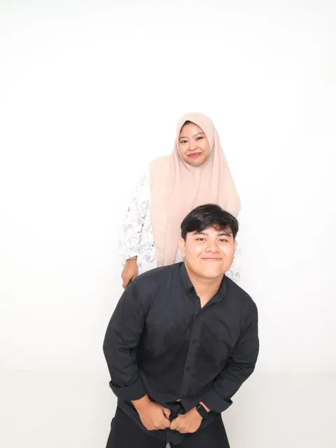 Foto sampul undangan Fahcril & Ida