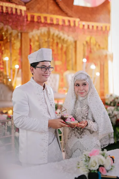 Foto sampul undangan Putri & Enda