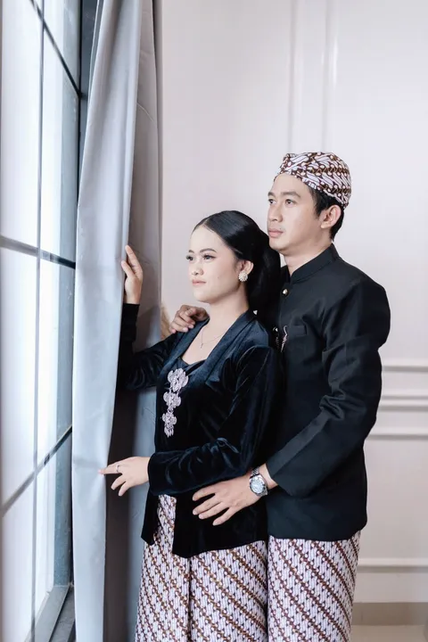 Foto sampul undangan Augie & Oktaviani