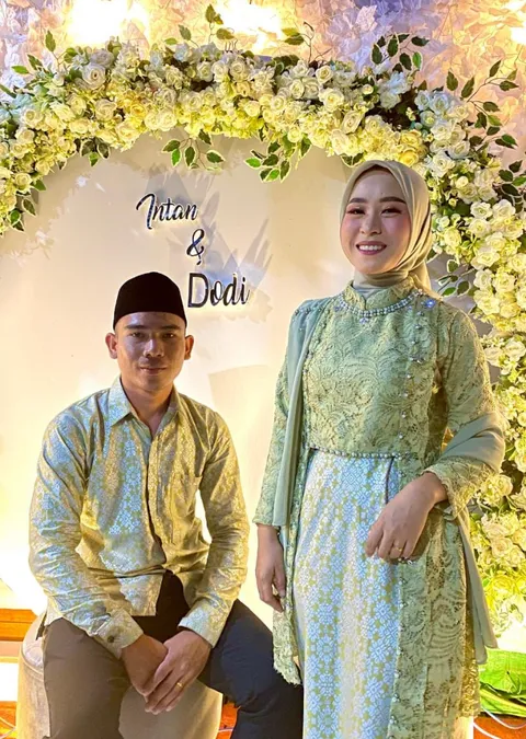 Foto sampul undangan Dody & Intan