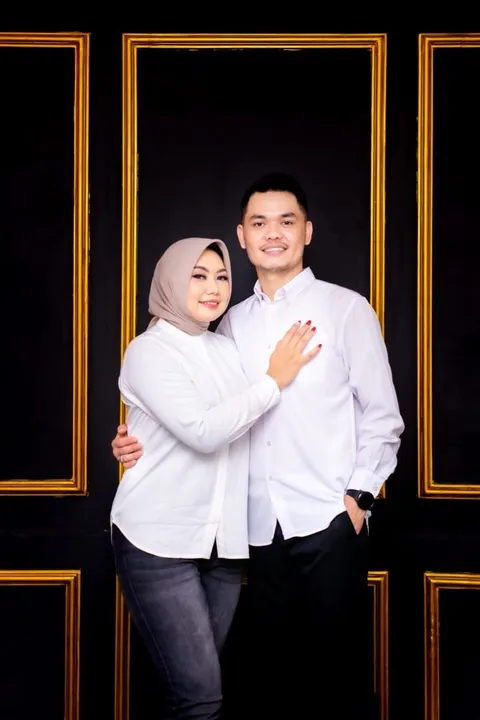 Foto sampul undangan Liddya & Dede