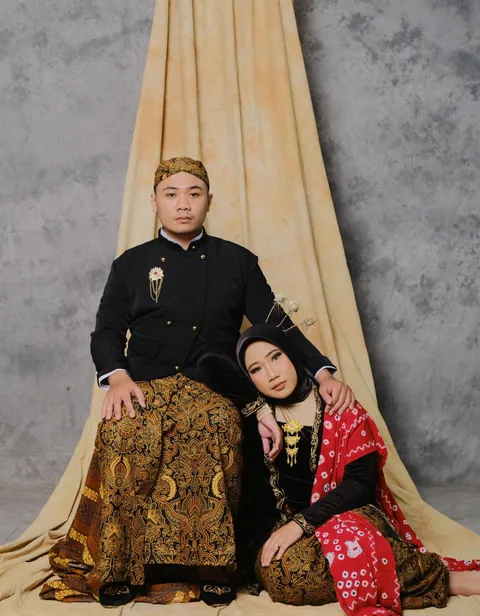 Foto sampul undangan Hanif & Nelly