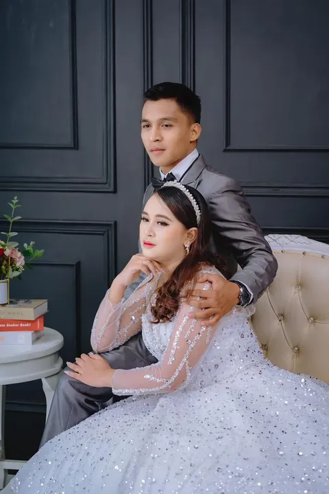 Foto sampul undangan Lala & Ansel