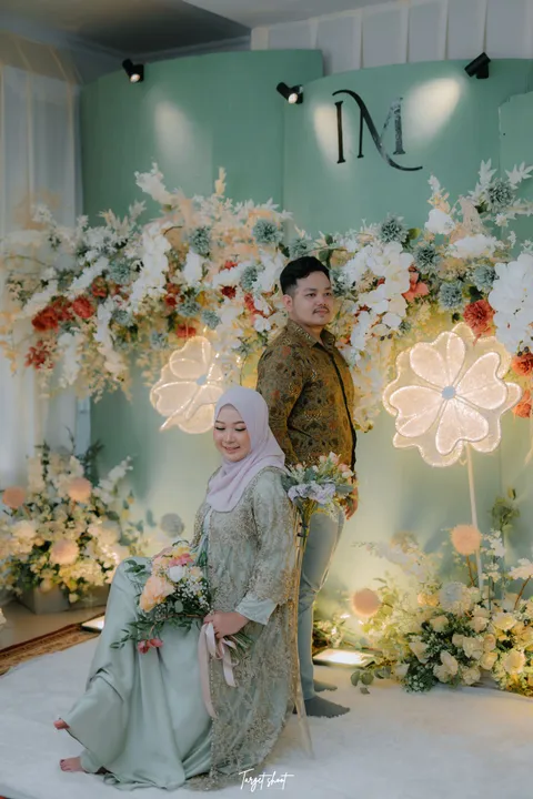 Foto sampul undangan Maya & Ilham