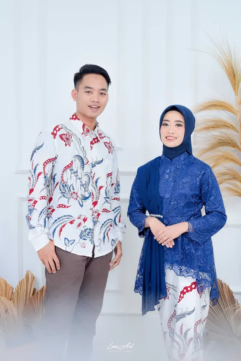 Foto sampul undangan Lutfia & Halumma