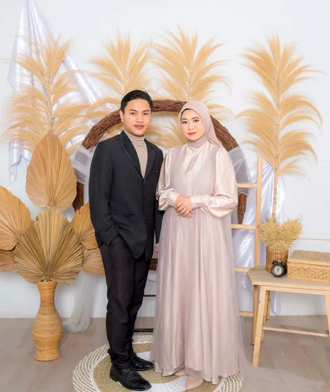 Foto sampul undangan Indah & Ical