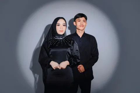 Foto sampul undangan Rida & Adul