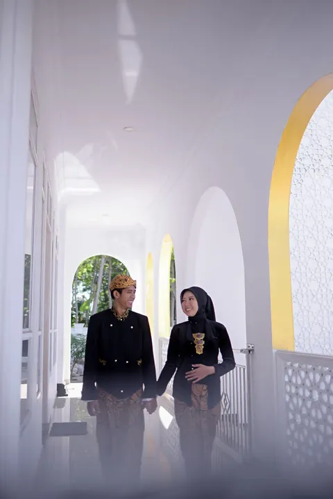 Foto sampul undangan Dede & Risma
