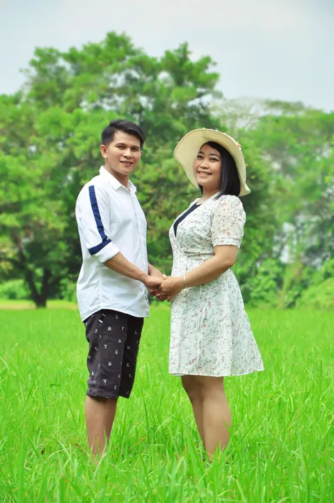 Foto sampul undangan Westy & Billy