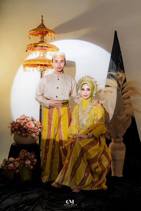 Foto sampul undangan Mila & Munzir