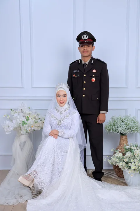 Foto sampul undangan Wahid & Niar