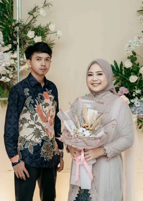 Foto sampul undangan Anjas & Ninis