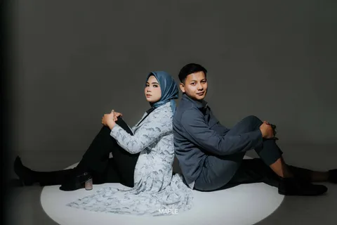 Foto sampul undangan Boby & Ota