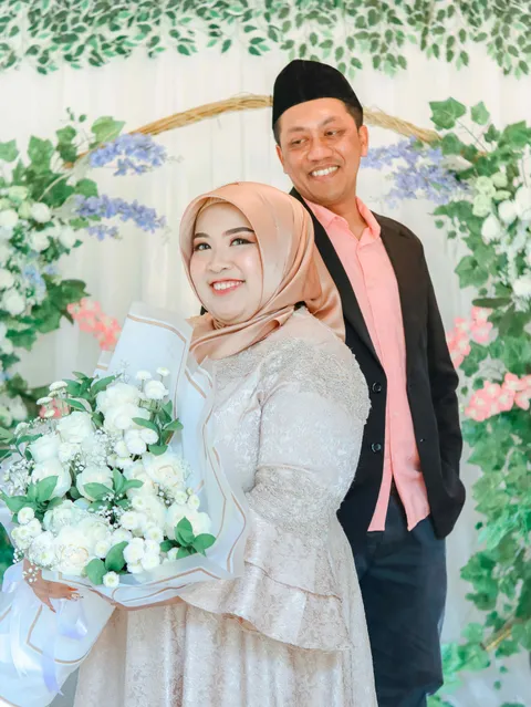Foto sampul undangan Faris & Irdiena
