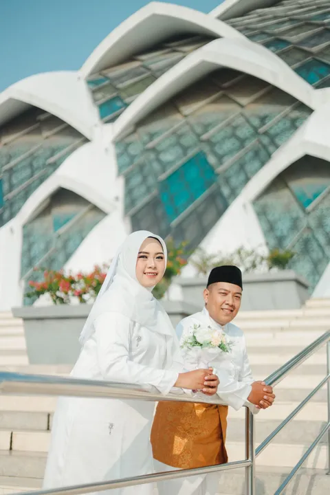 Foto sampul undangan Ihsan & Widya