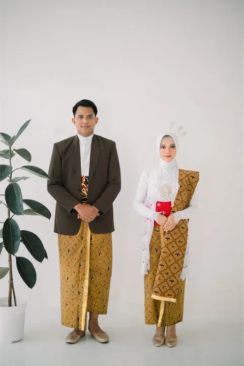 Foto sampul undangan Adi & Rachma