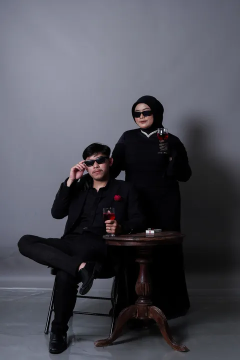 Foto sampul undangan Sindi & Raihan