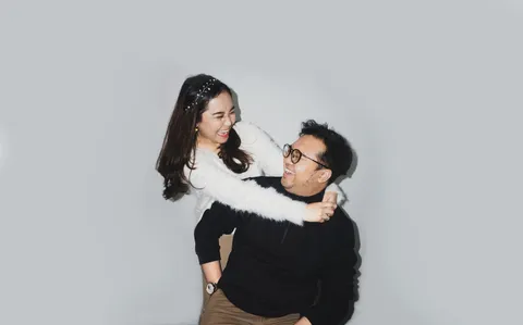 Foto sampul undangan Desy & Angga