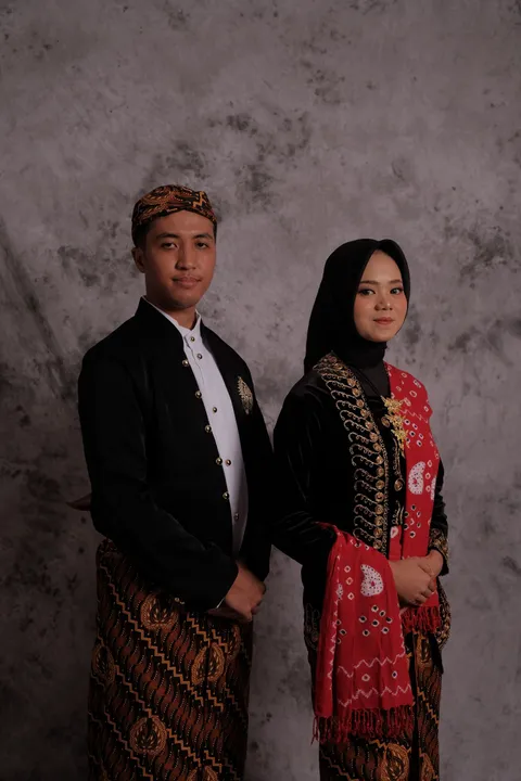 Foto sampul undangan Galih & Uus
