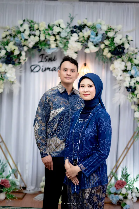 Foto sampul undangan Dimas & Isni