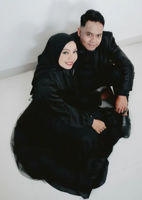 Foto sampul undangan Adit & Isa