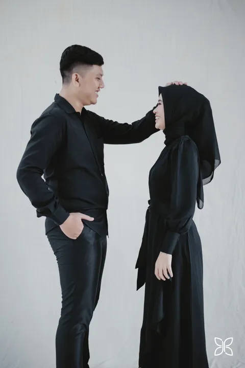 Foto sampul undangan Rachman & Sinta