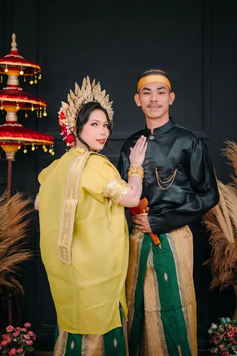 Foto sampul undangan Randy & Irawati