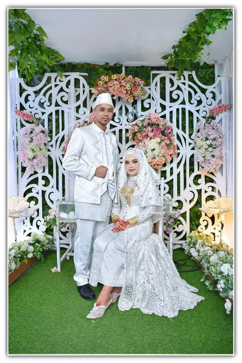 Foto sampul undangan Ayu & Angga