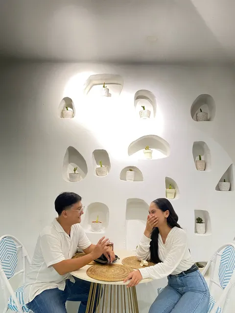 Foto sampul undangan Susi & Ludo